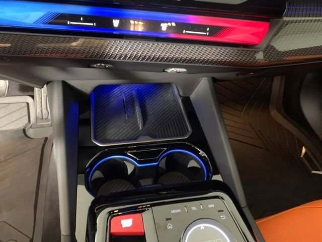 Used 2026 BMW M5 w/ Carbon Package AWD/4WD image 24
