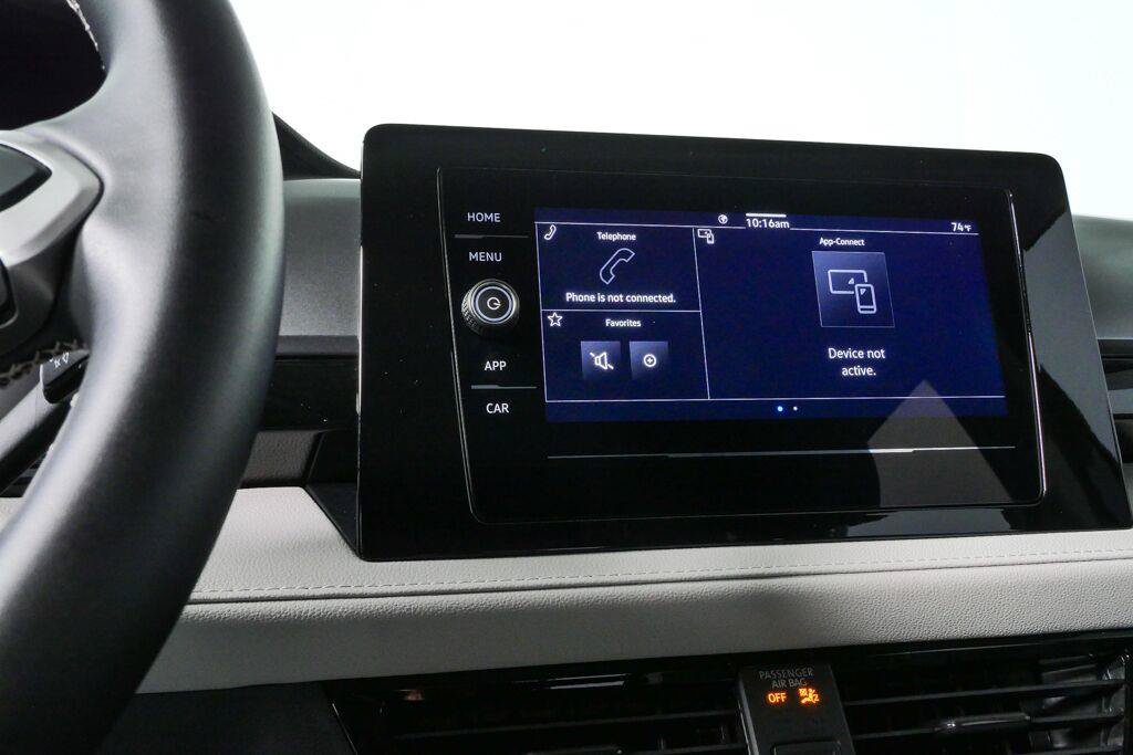Used 2025 Volkswagen Taos S FWD image 12