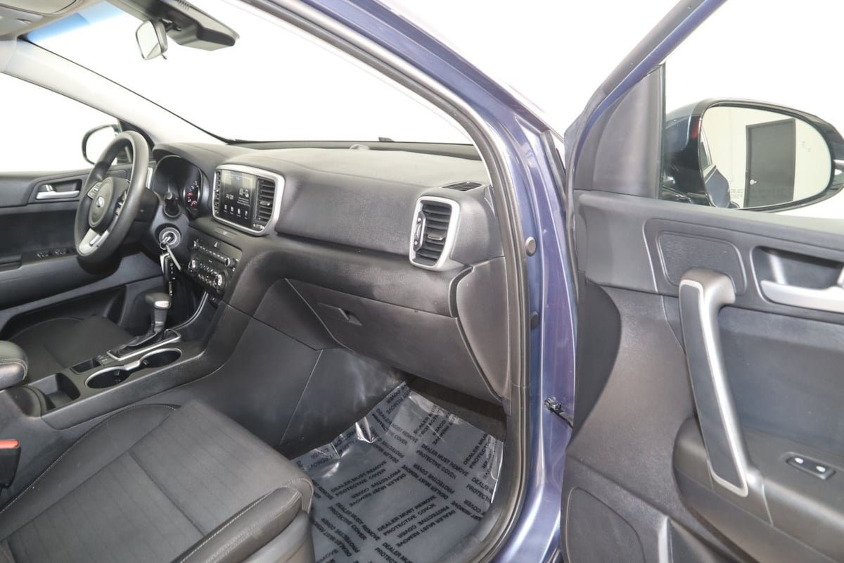 Used 2020 Kia Sportage LX w/ LX Popular Package AWD/4WD image 36