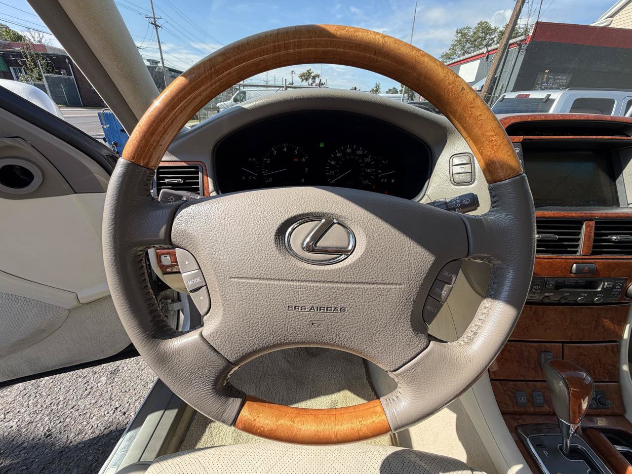 Used 2005 Lexus LS 430 RWD image 38