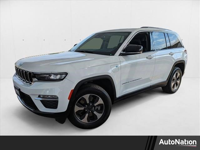 Used 2023 Jeep Grand Cherokee 4WD 4xe image 1