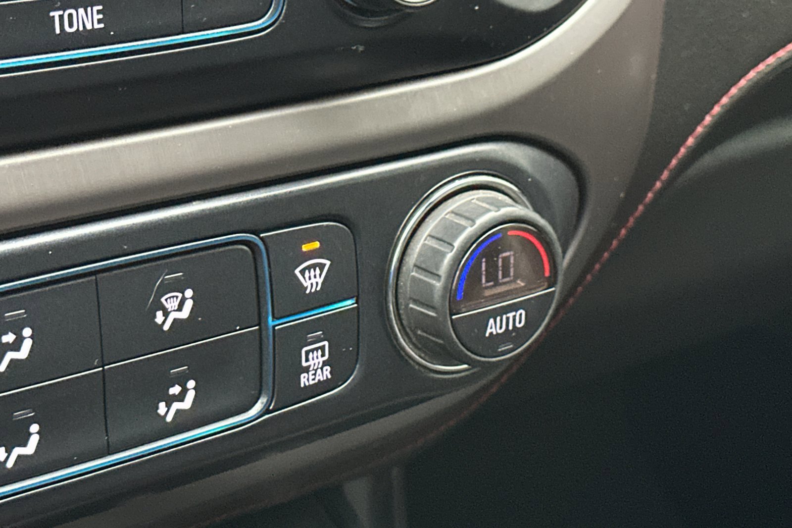 Used 2018 GMC Canyon All Terrain image 28