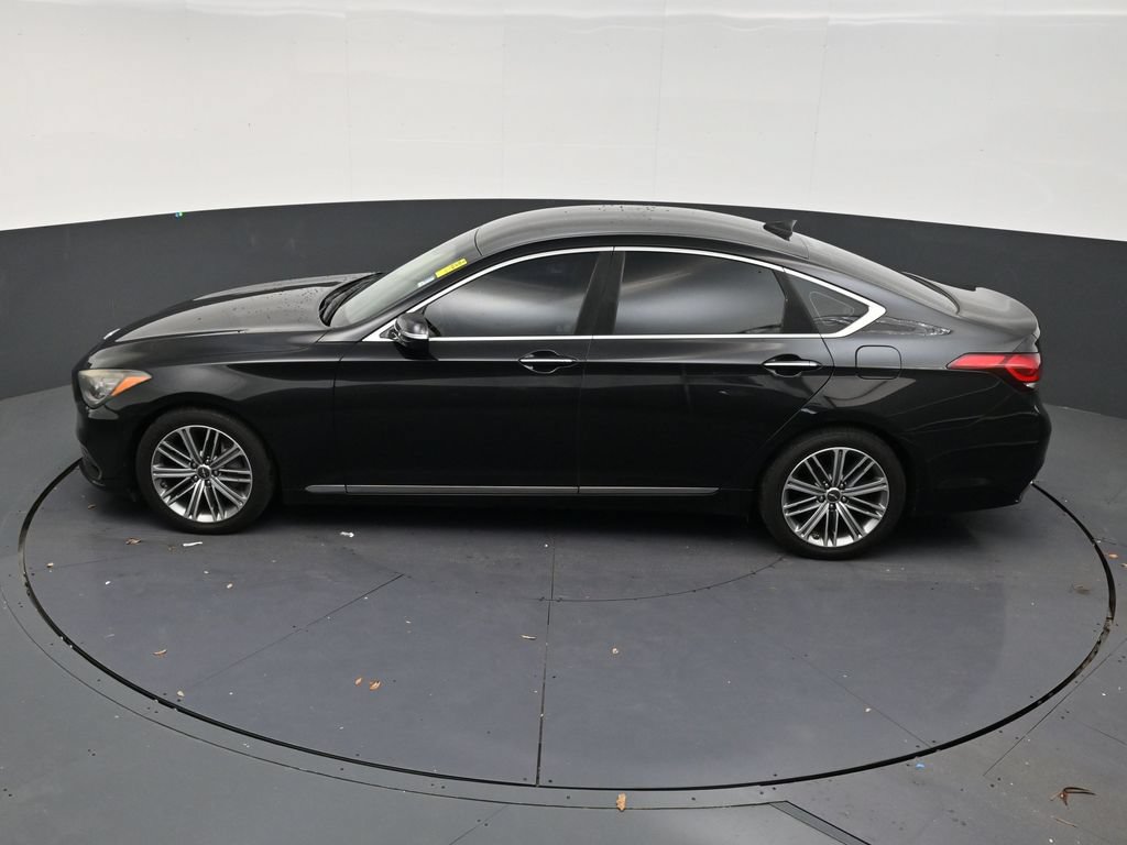 Used 2019 Genesis G80 3.8 RWD image 13