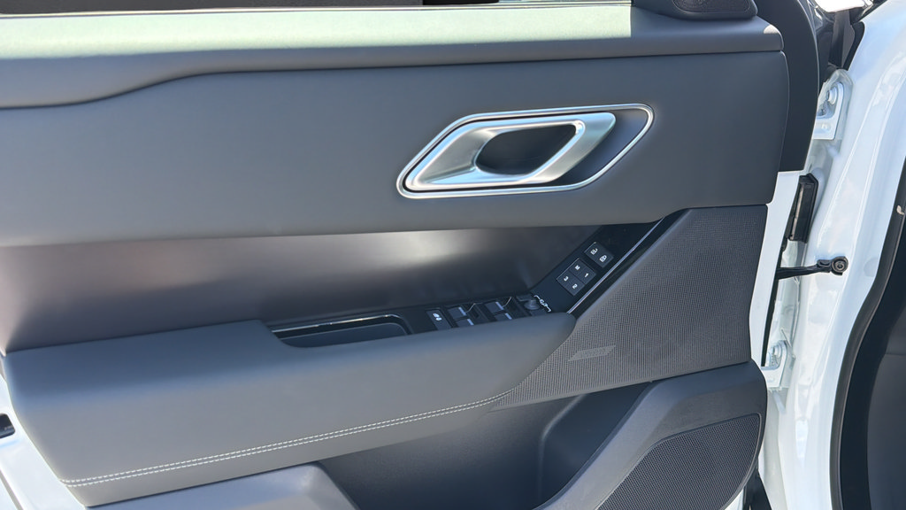 New 2026 Land Rover Range Rover Velar Belgravia AWD/4WD image 20