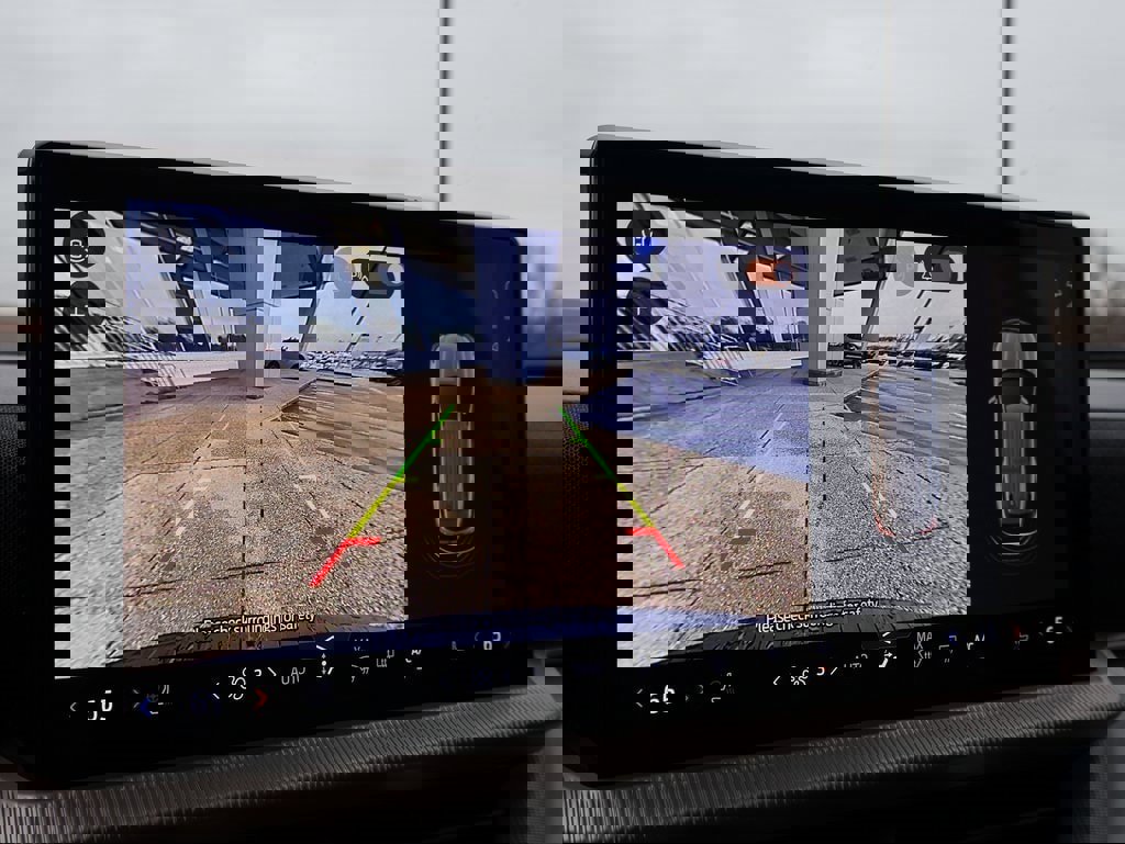 Used 2025 Ford Explorer Active w/ Active Comfort Package image 36