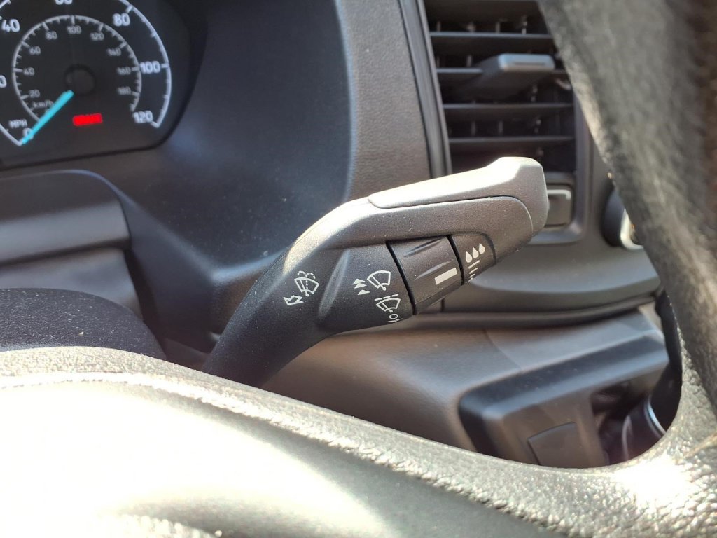 Used 2025 Ford Transit 150 Low Roof RWD image 17