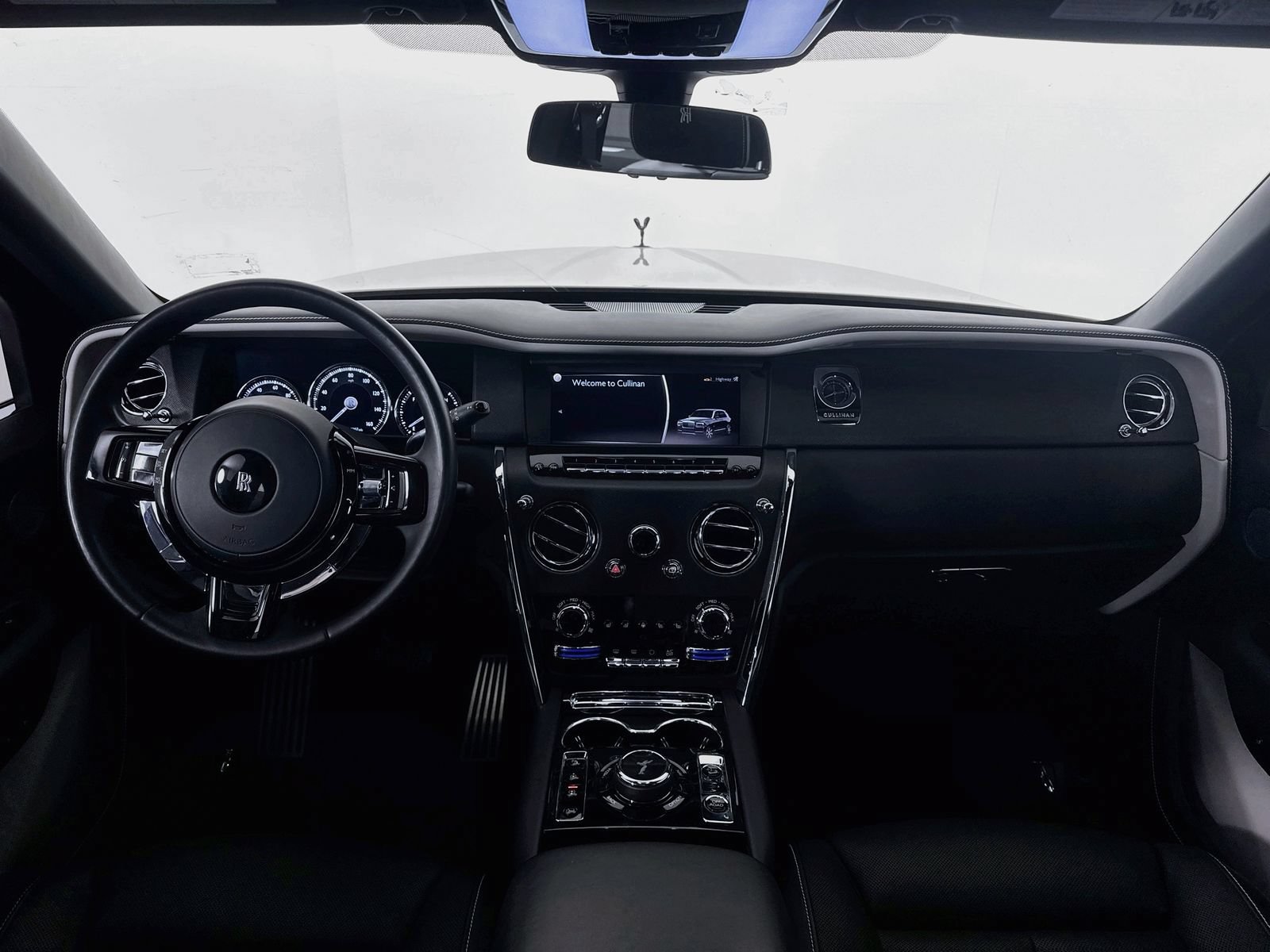 Certified 2021 Rolls-Royce Cullinan AWD/4WD image 5