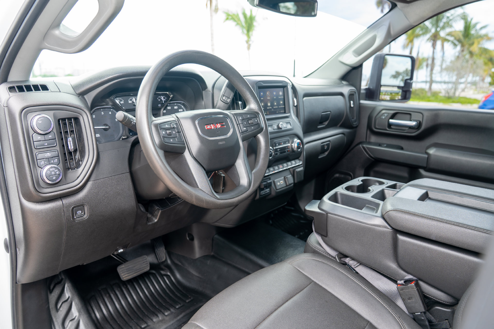 Used 2023 GMC Sierra 2500 Pro w/ Convenience Package AWD/4WD image 13