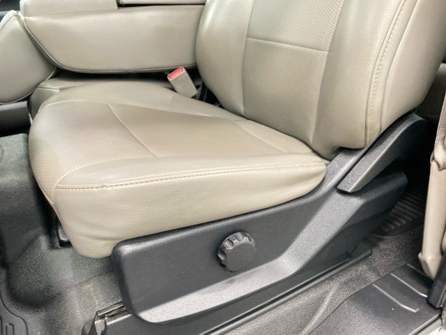 Used 2017 Ford F250 XL w/ Power Equipment Group AWD/4WD image 11
