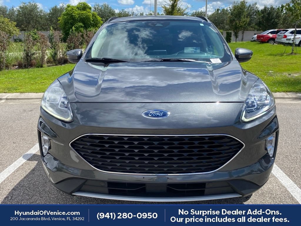 Used 2020 Ford Escape Titanium w/ Titanium Premium Package 2.0 AWD/4WD image 33