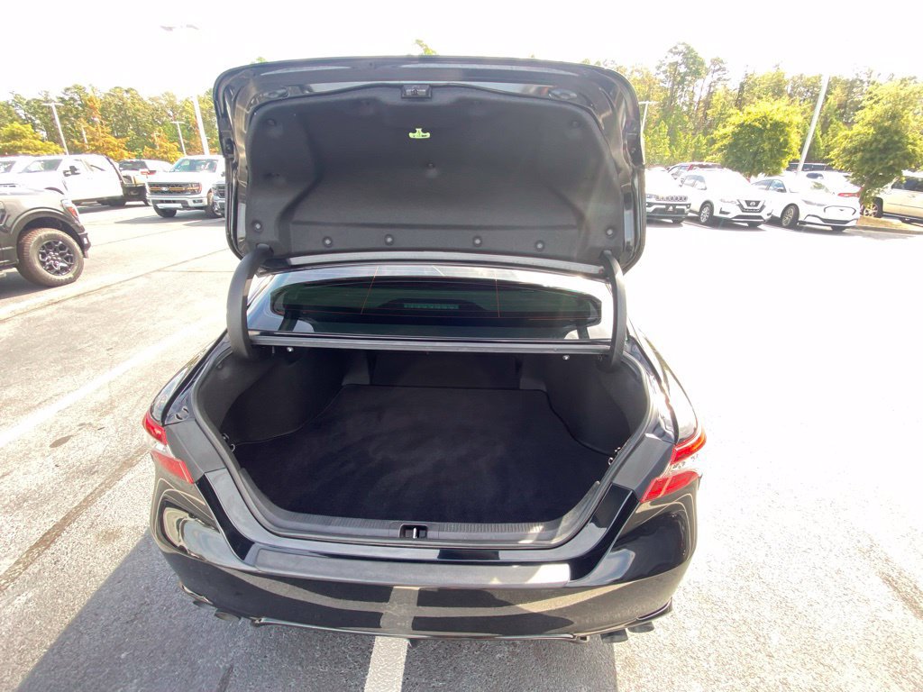 Used 2023 Toyota Camry XSE FWD image 30