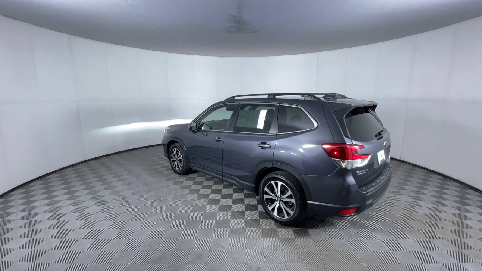 Used 2020 Subaru Forester Limited AWD/4WD image 7