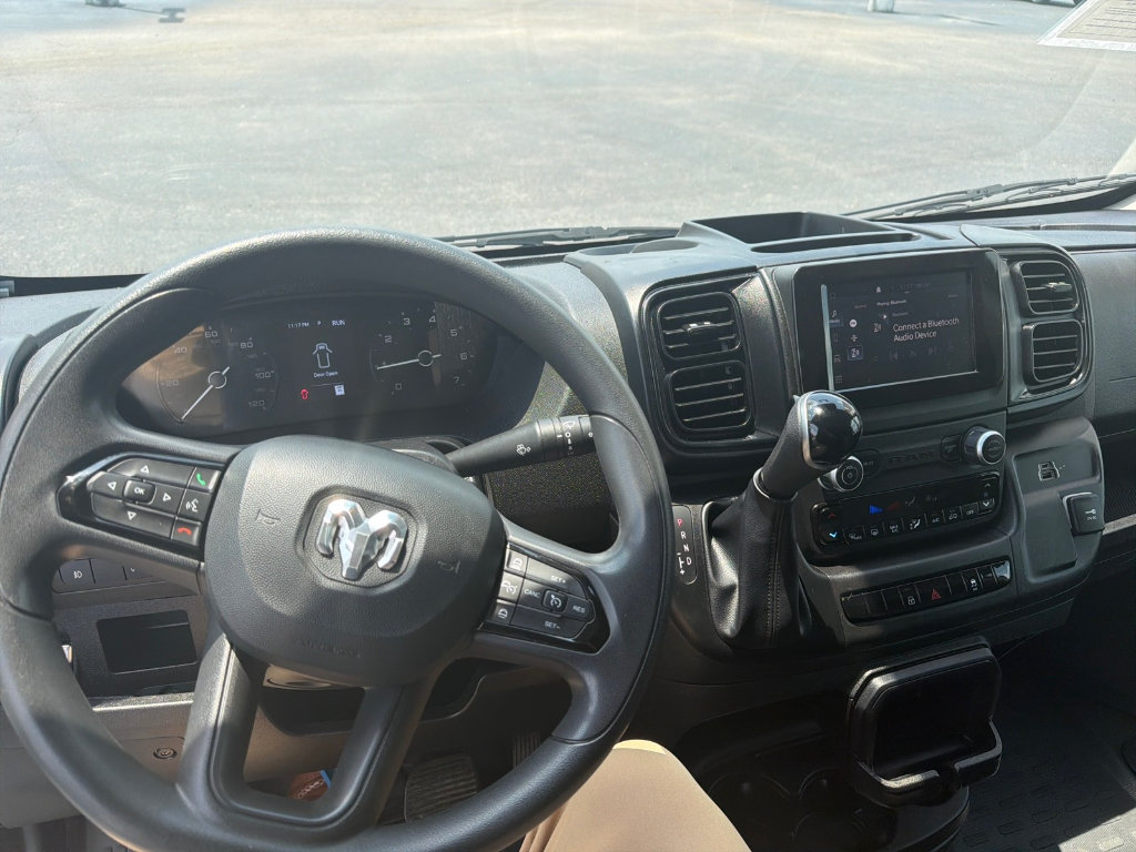 Used 2025 RAM ProMaster 2500 w/ Convenience Group FWD image 6