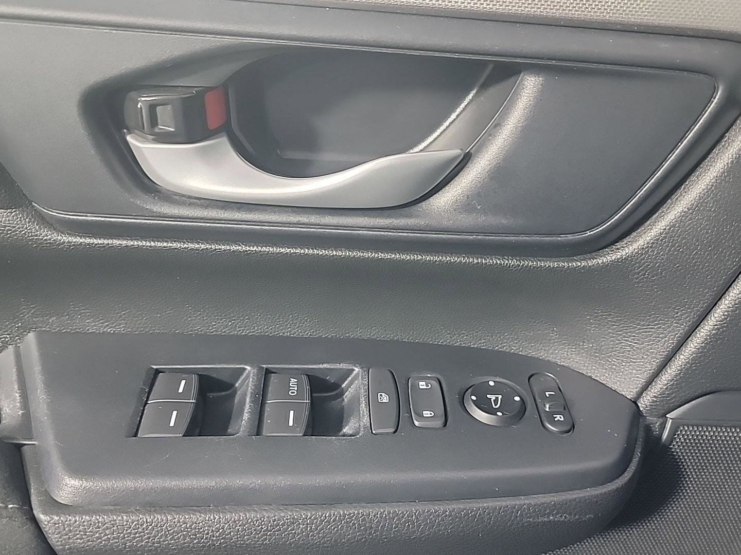 Certified 2019 Honda CR-V LX image 24