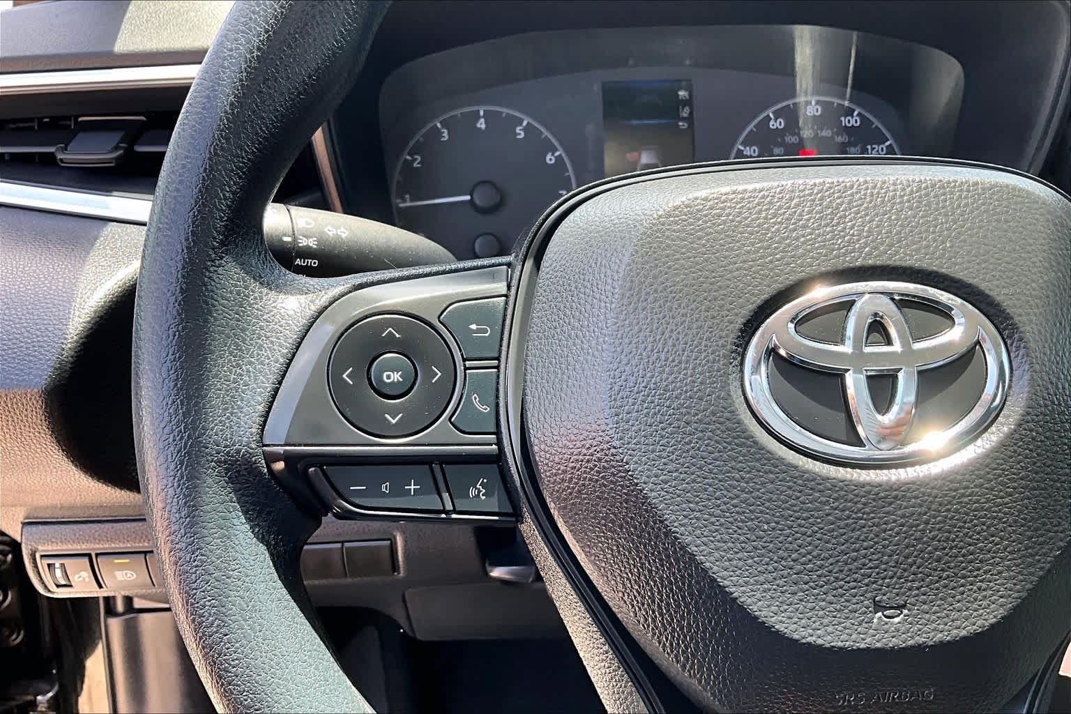 Used 2024 Toyota Corolla LE FWD image 23