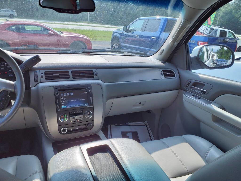 Used 2014 Chevrolet Tahoe LT AWD/4WD image 11