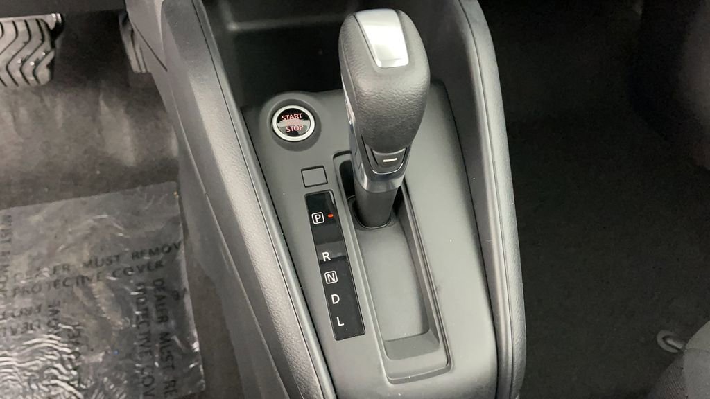 New 2025 Nissan Kicks Play S image 17