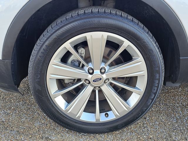 Certified 2019 Ford Explorer Limited image 32