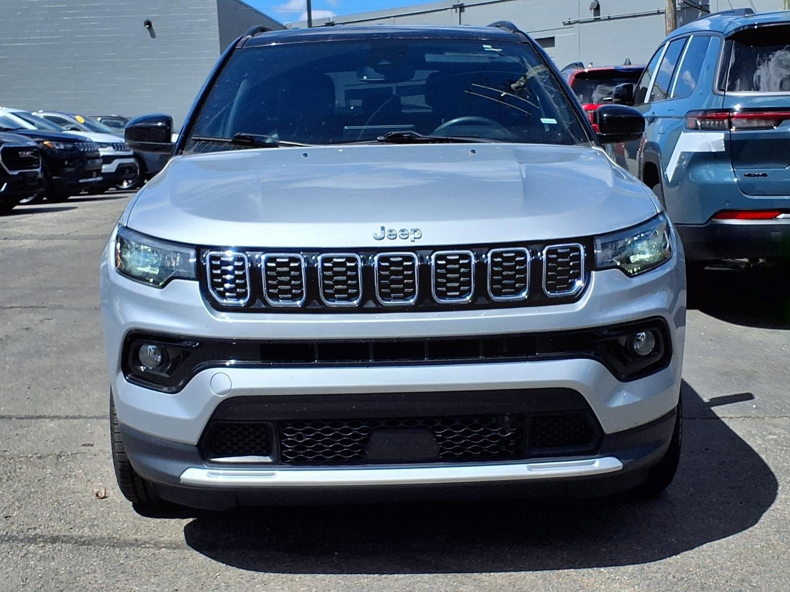 Used 2024 Jeep Compass Limited AWD/4WD image 21