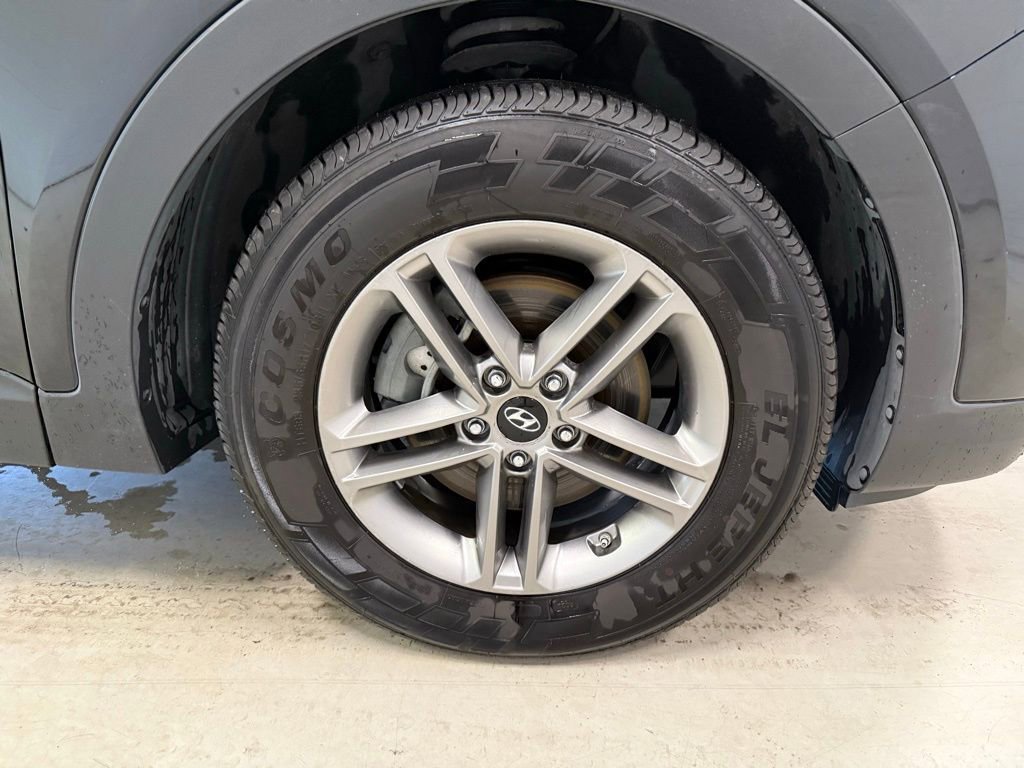 Used 2018 Hyundai Santa Fe Sport AWD/4WD image 11