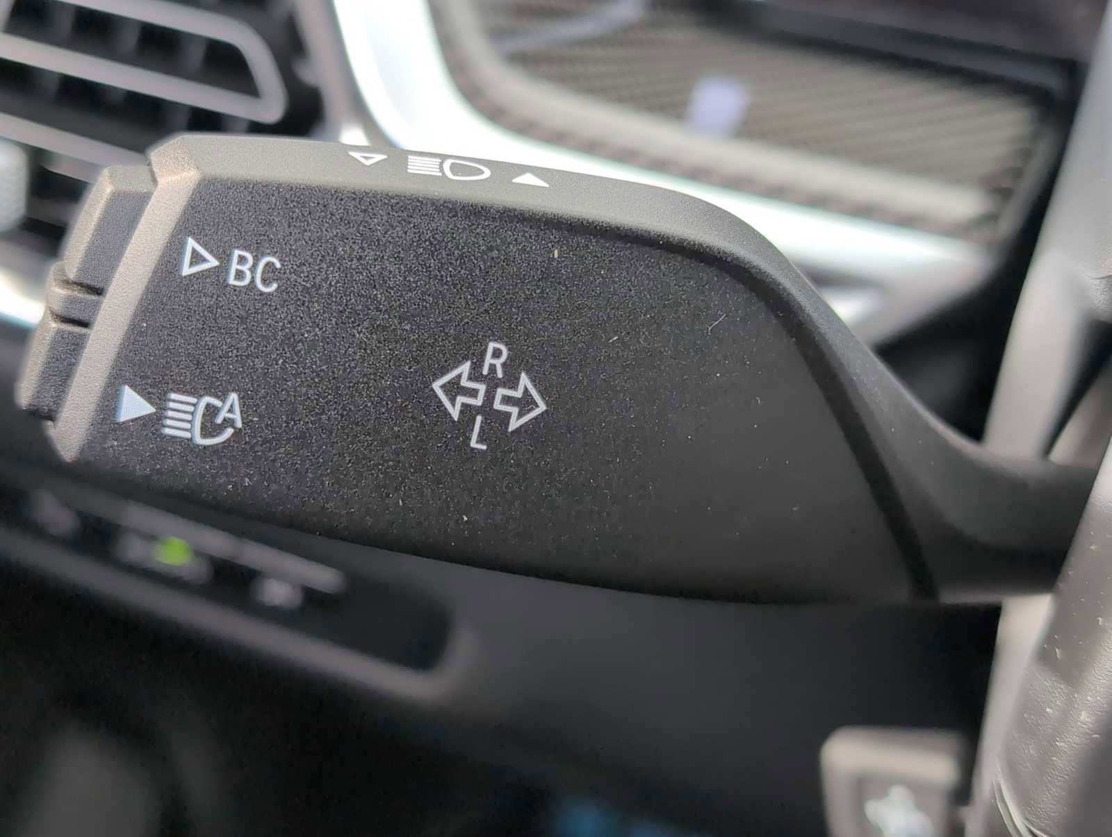 New 2026 BMW X5 M60i w/ Climate Comfort Package image 27