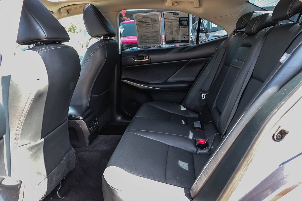 Used 2020 Lexus IS 300 w/ Navigation Package RWD image 23