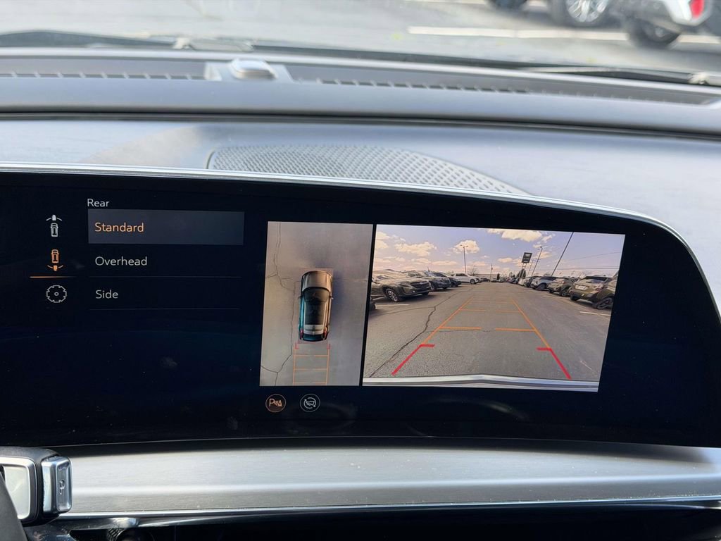 Used 2023 Cadillac Lyriq Luxury image 23