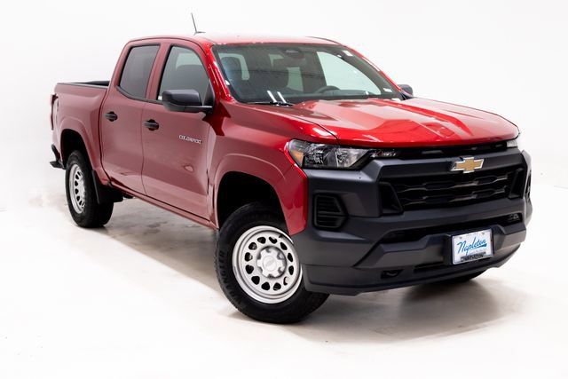 Used 2025 Chevrolet Colorado W/T w/ Advanced Trailering Package image 6
