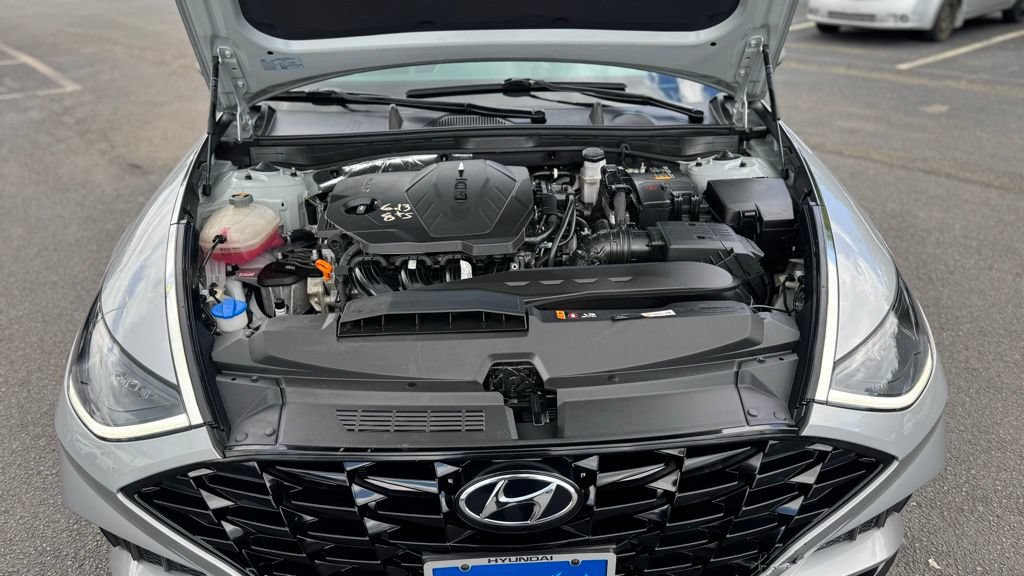 Certified 2023 Hyundai Sonata SEL w/ Convenience Package FWD image 9