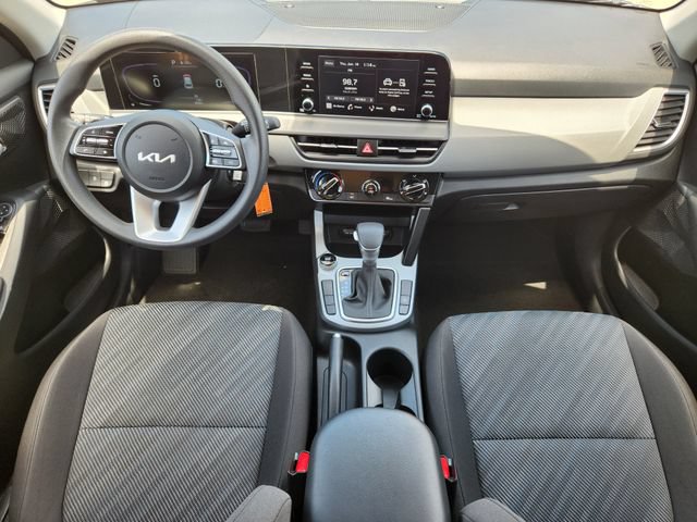 Certified 2026 Kia Seltos LX FWD image 24