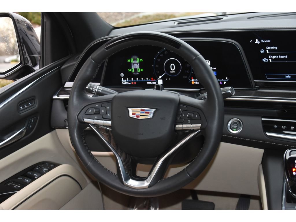 Certified 2023 Cadillac Escalade ESV Premium Luxury image 17