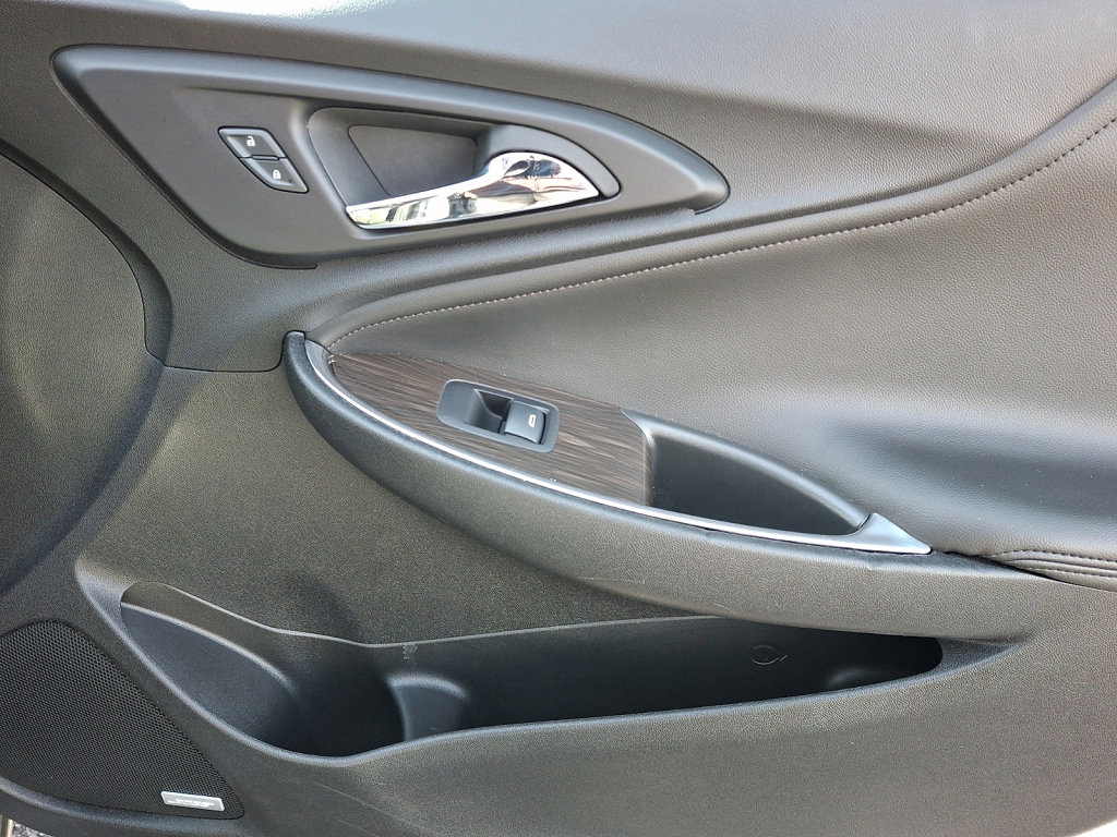 Used 2024 Chevrolet Malibu LT FWD image 10