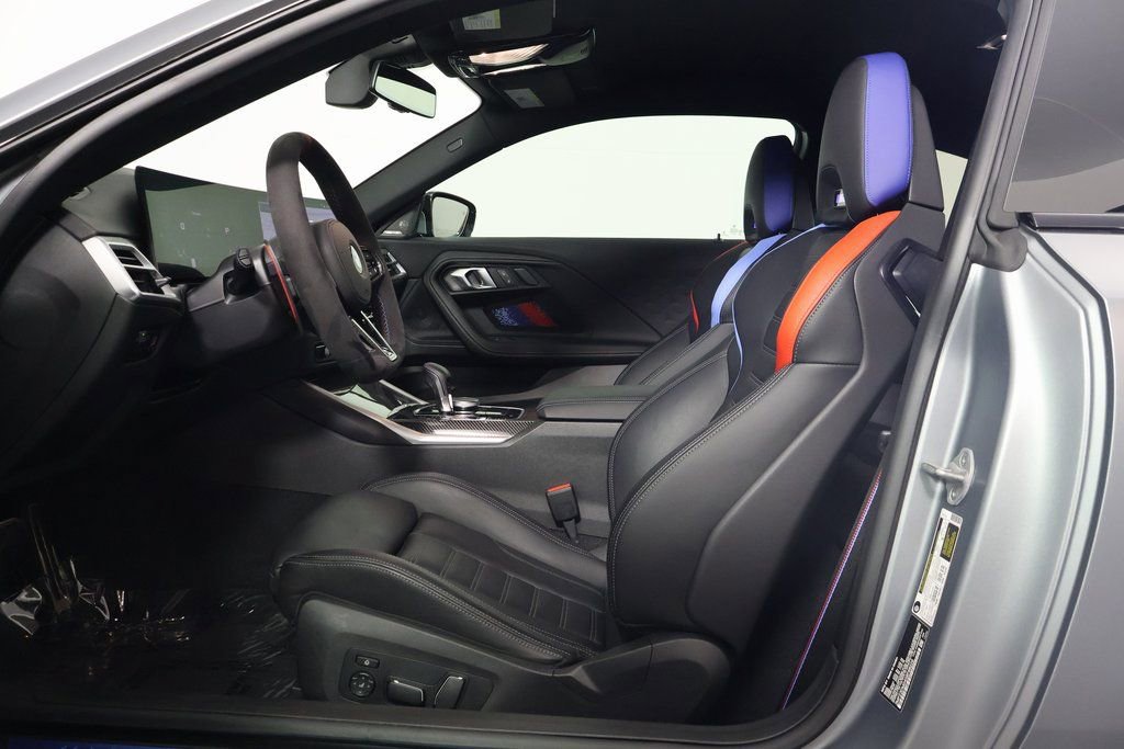 Used 2025 BMW M2 w/ Lighting Package image 10