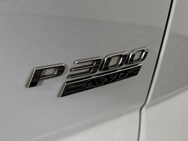 Used 2020 Jaguar E-PACE R-Dynamic SE image 29