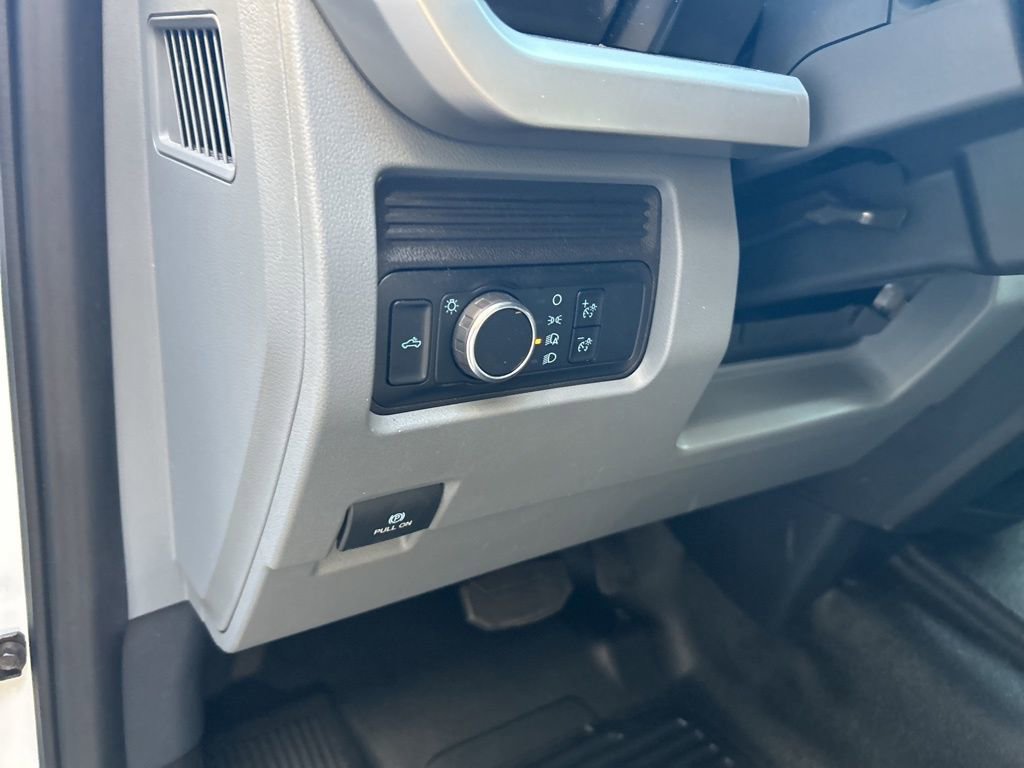 Used 2024 Ford F350 XL image 44