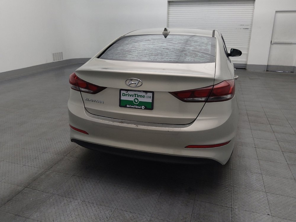 Used 2017 Hyundai Elantra SE image 7