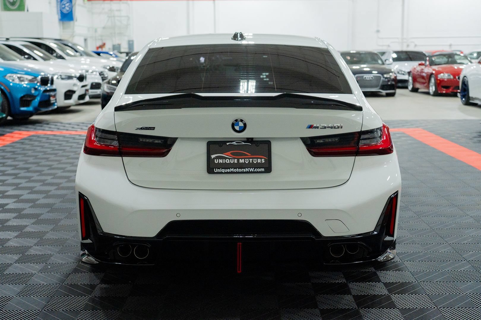 Used 2025 BMW M340i xDrive AWD/4WD image 5