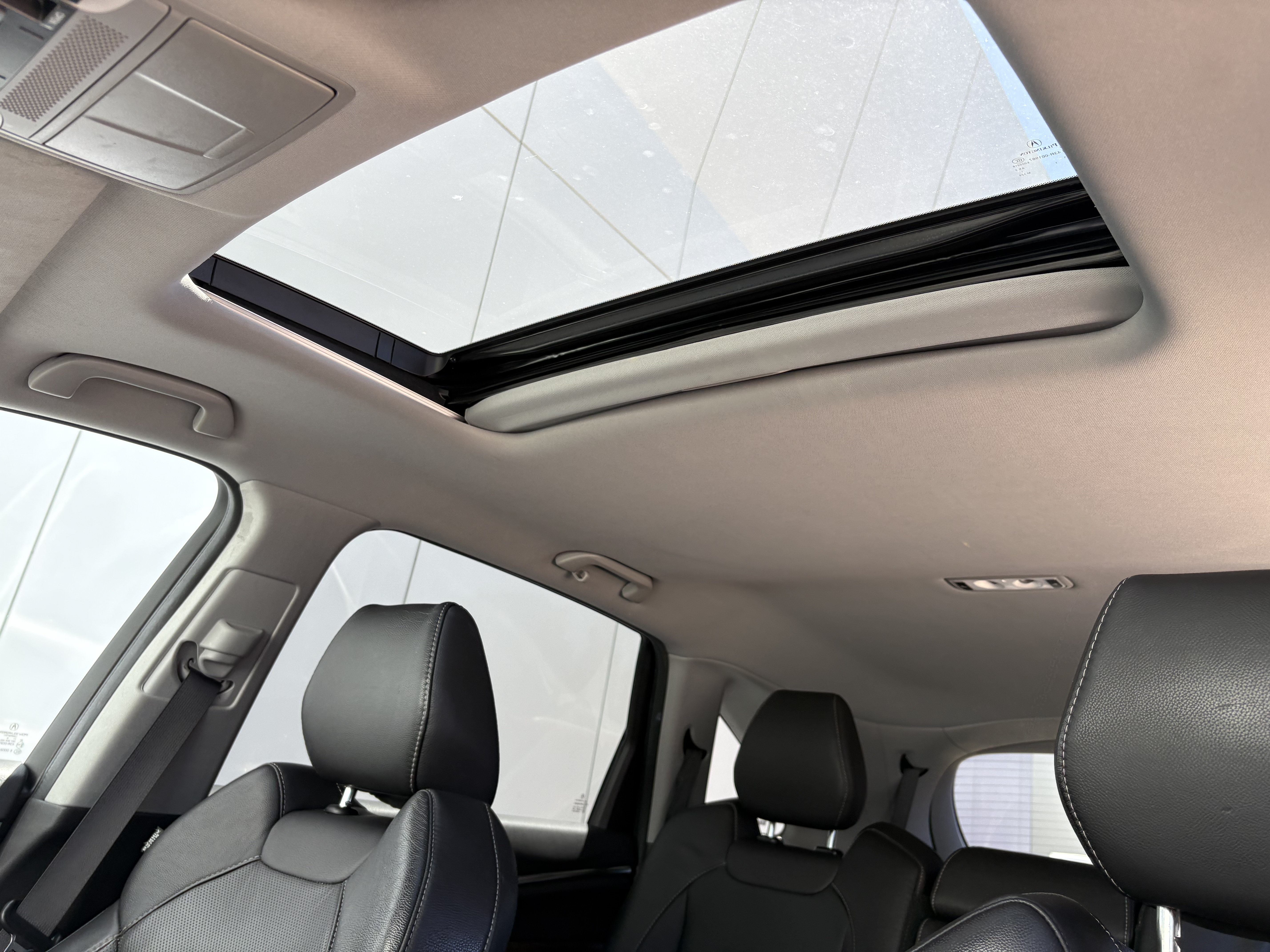 Used 2019 Acura MDX SH-AWD w/ Technology Package image 14