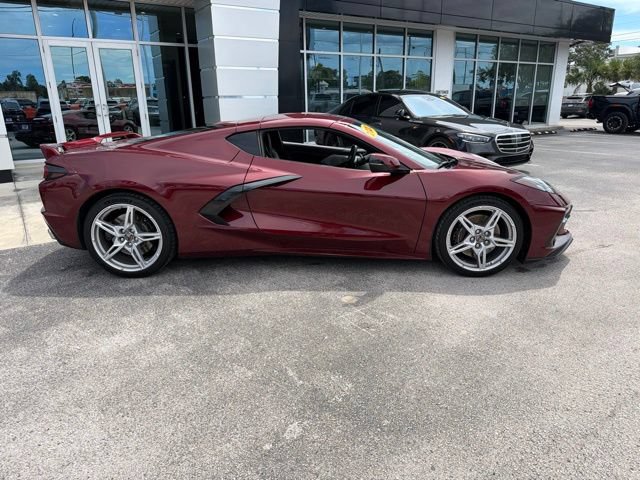 Used 2020 Chevrolet Corvette Stingray Preferred Cpe w/ 2LT Preferred Equipment Group RWD image 9