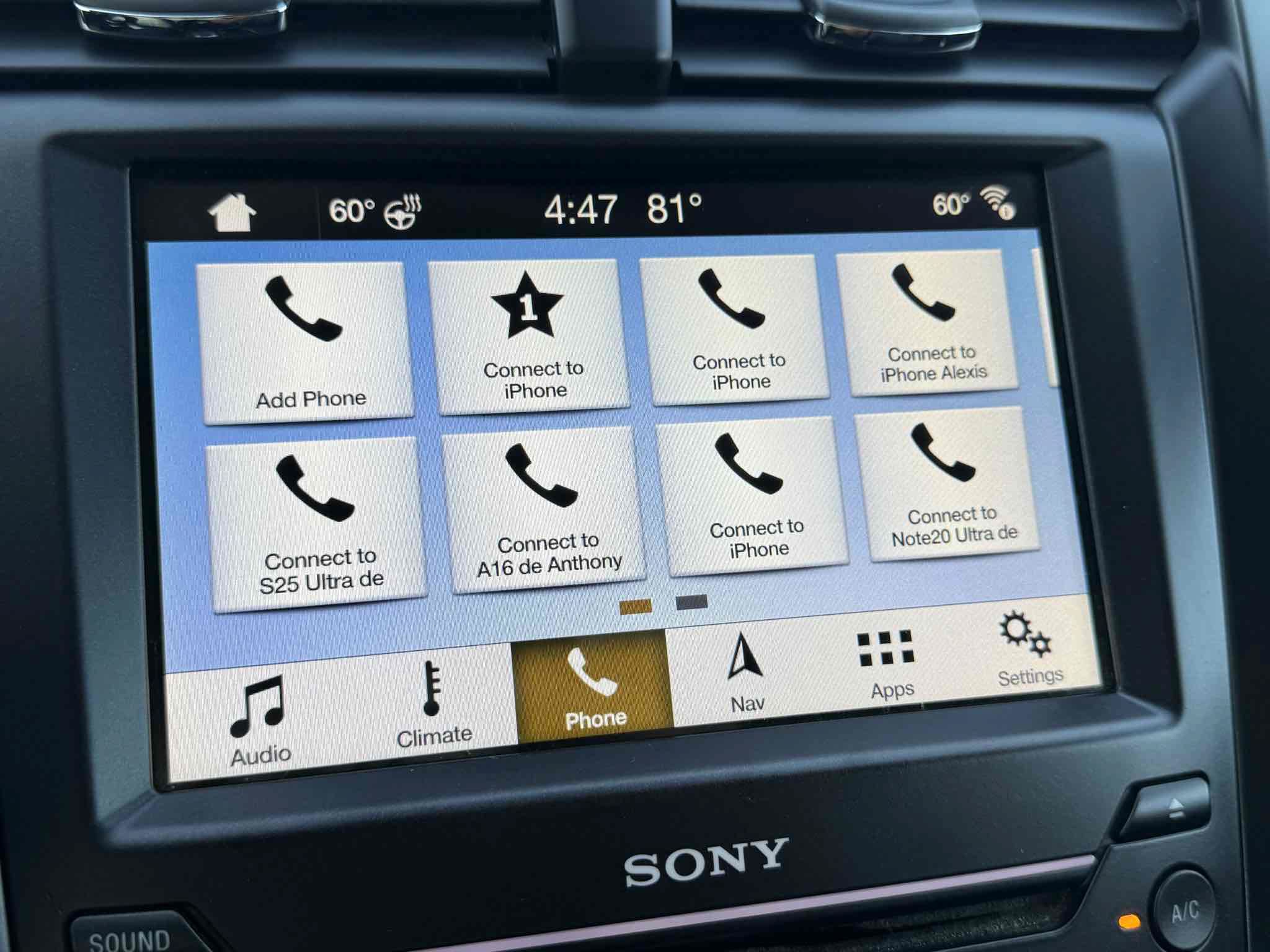 Used 2019 Ford Fusion Energi Titanium FWD image 32