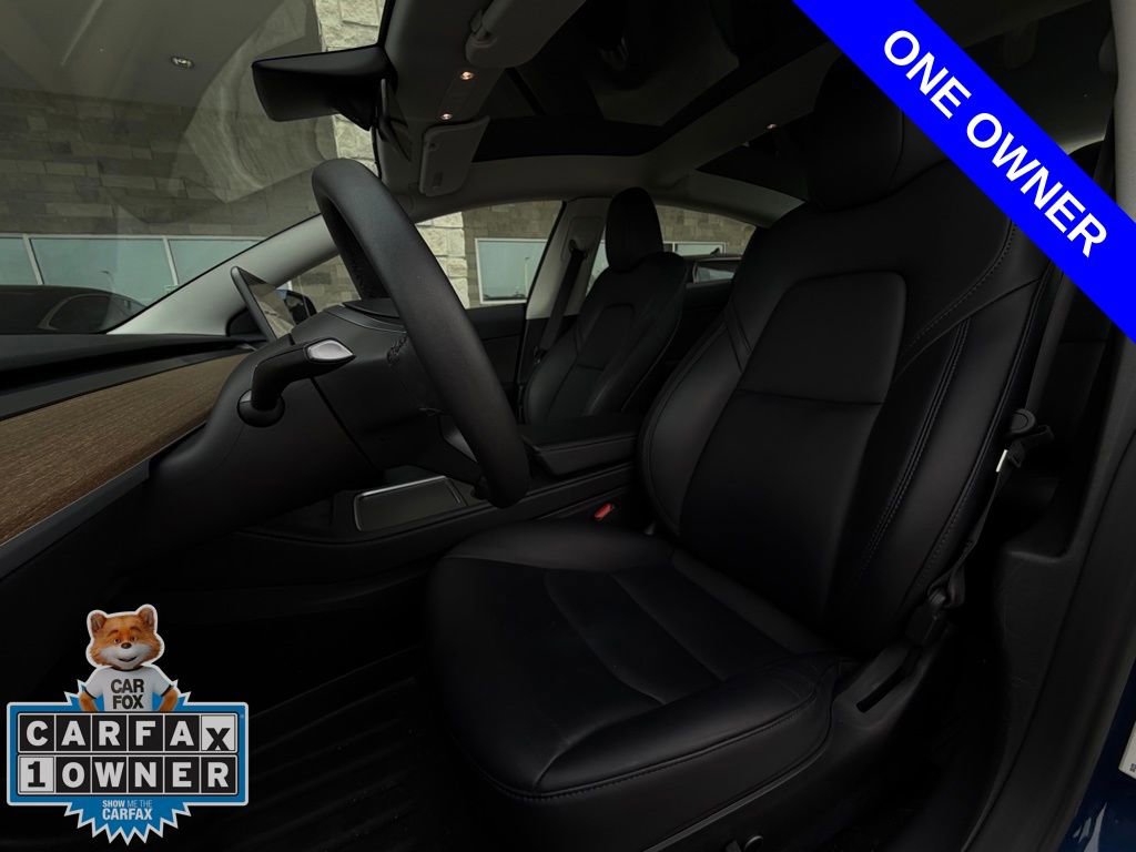 Used 2023 Tesla Model 3 Standard Range RWD image 5