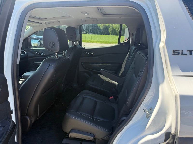 Used 2019 GMC Acadia SLT w/ Black Edition AWD/4WD image 11