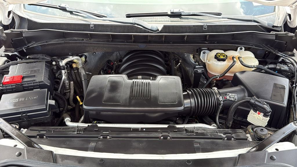 Used 2022 Chevrolet Suburban Z71 AWD/4WD image 35
