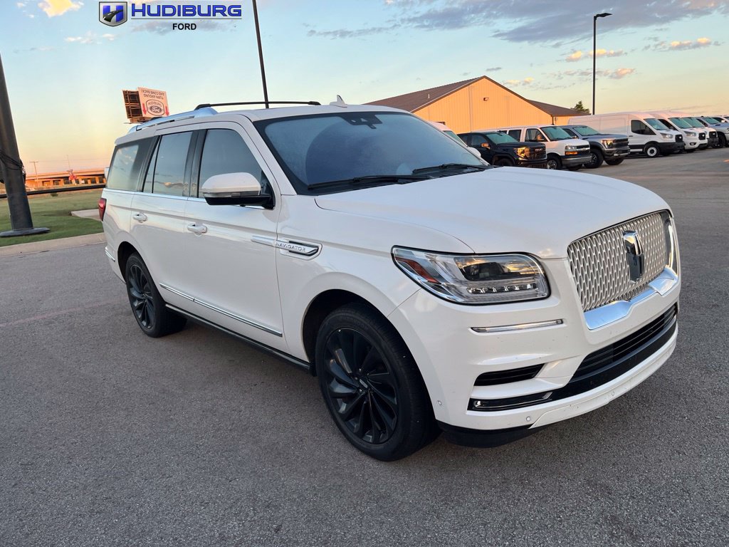 Used 2020 Lincoln Navigator Reserve w/ Equipment Group 208A Reserve AWD/4WD image 1