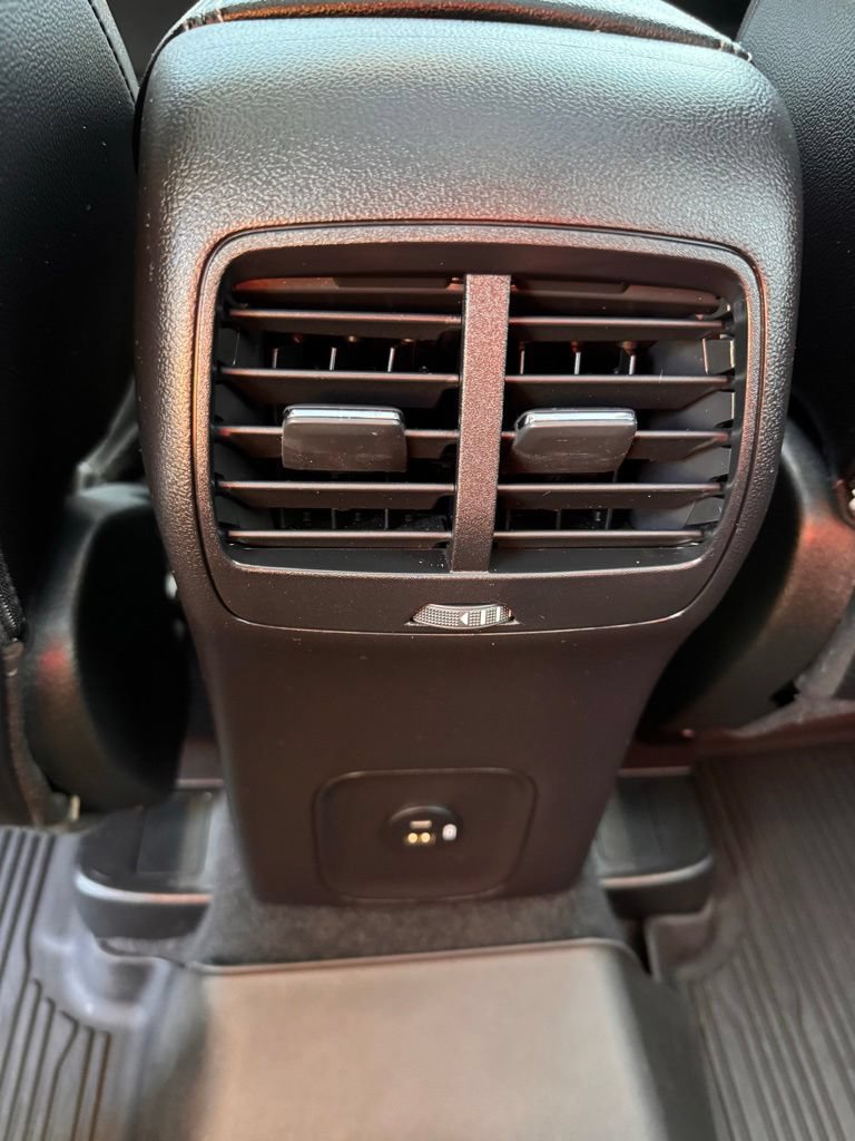 Used 2022 Ford Escape SEL FWD image 17