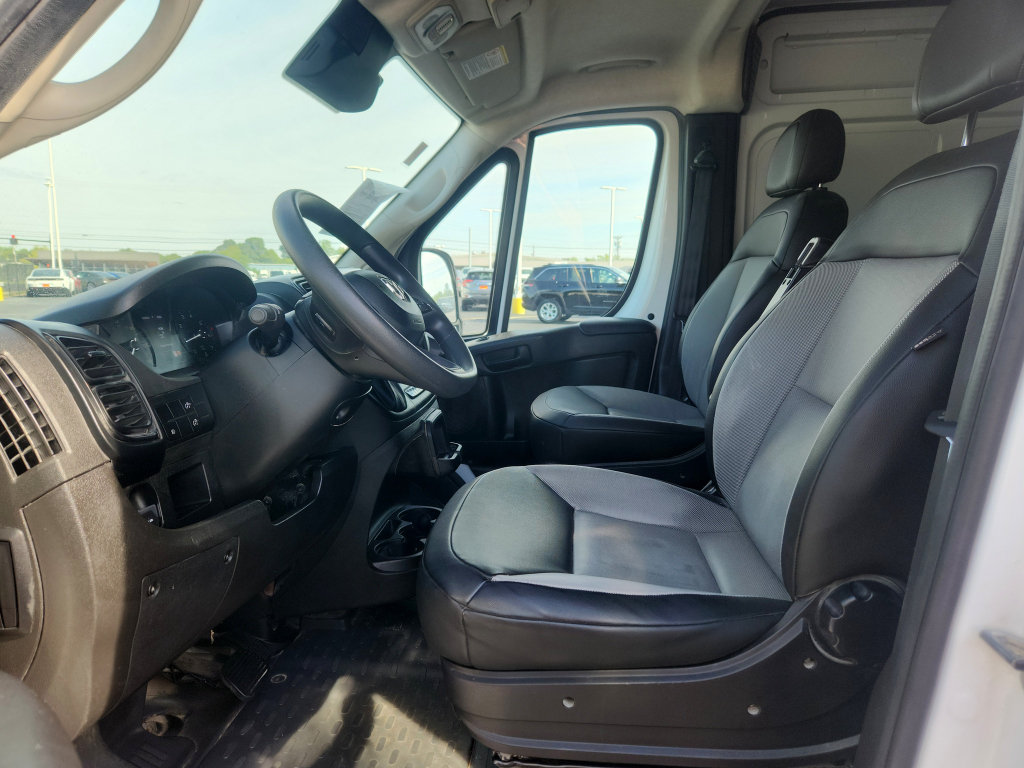Used 2025 RAM ProMaster 2500 w/ Convenience Group FWD image 28