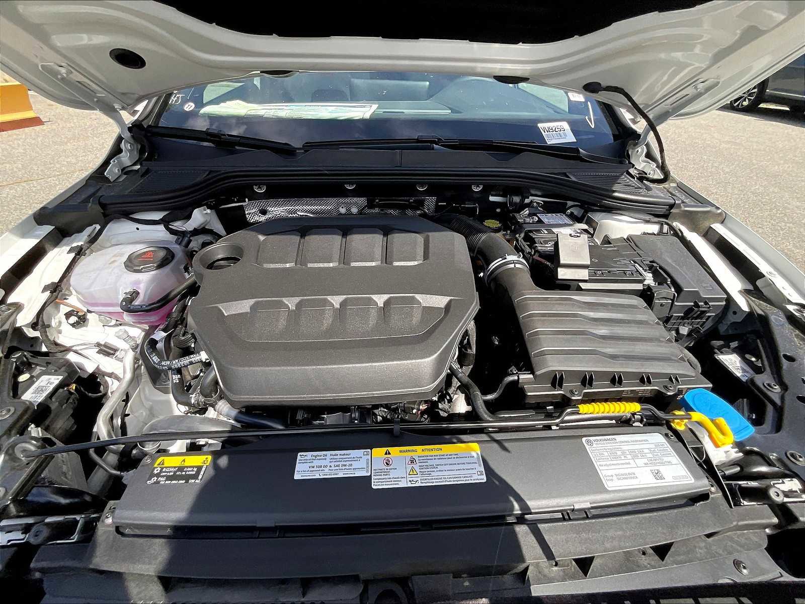 New 2025 Volkswagen GTI SE image 16