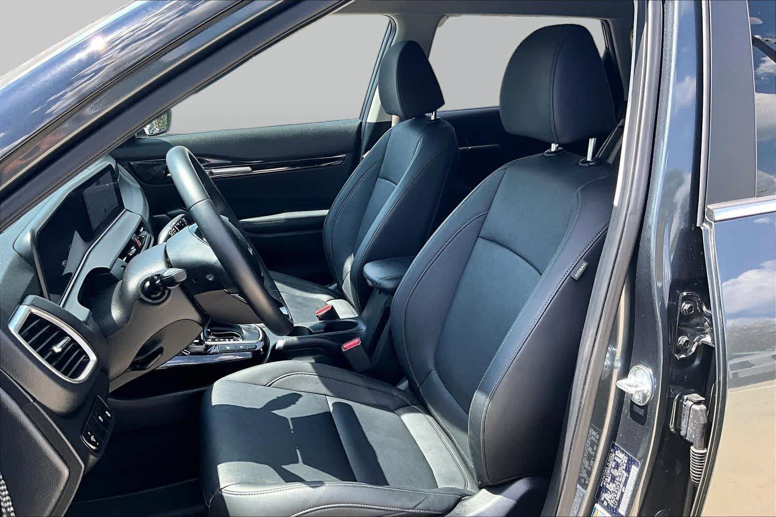 Certified 2024 Kia Seltos EX FWD image 8