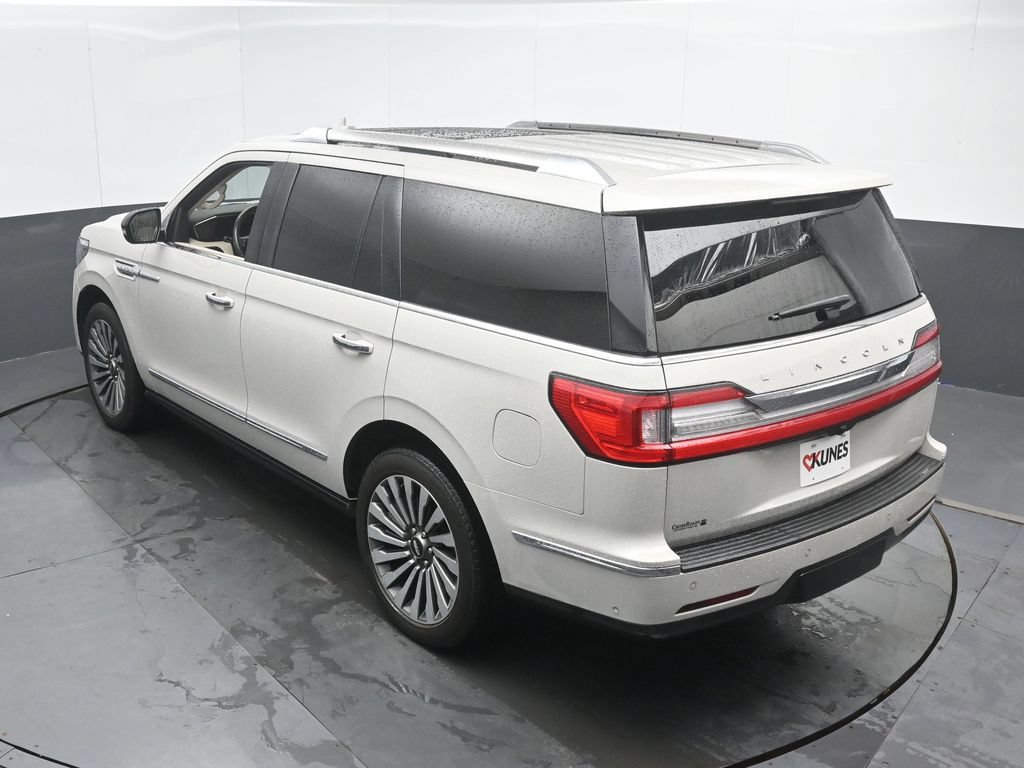 Used 2019 Lincoln Navigator Reserve AWD/4WD image 42