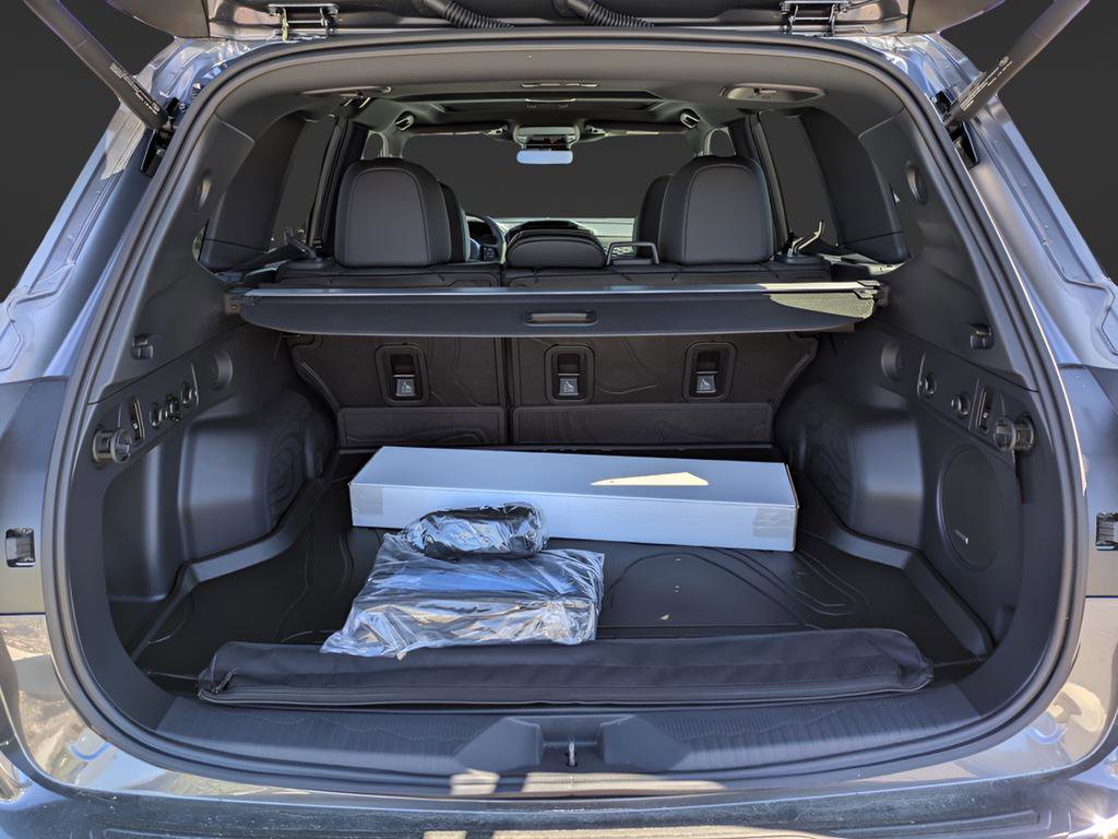 Certified 2026 Subaru Forester Touring AWD/4WD image 12